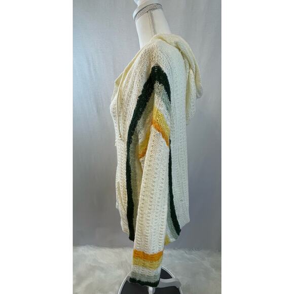 Hem & Thread Sweater - Size Large - Picture 4 of 5